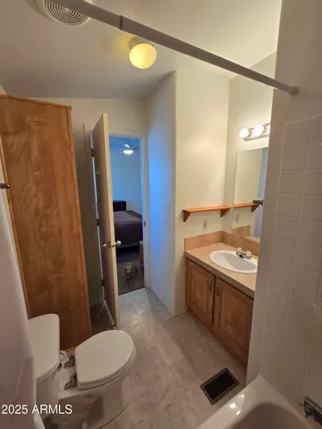 $60,900 | 19802 North 32nd Street, Unit 142, Phoenix, AZ 85050