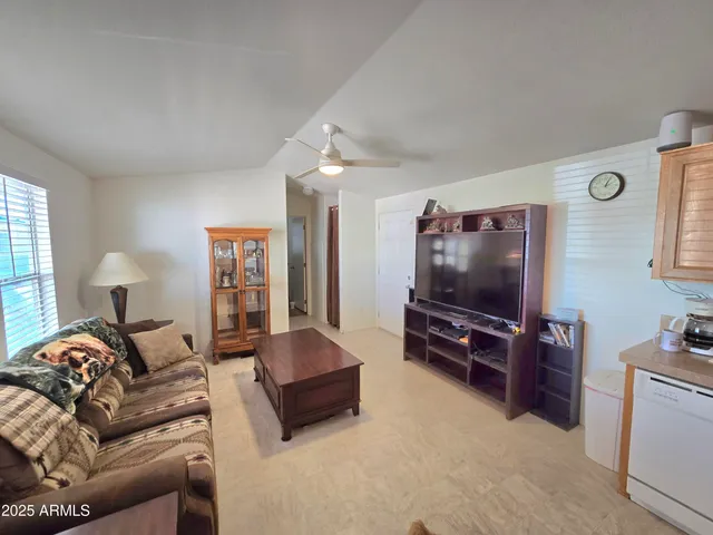 $60,900 | 19802 North 32nd Street, Unit 142, Phoenix, AZ 85050