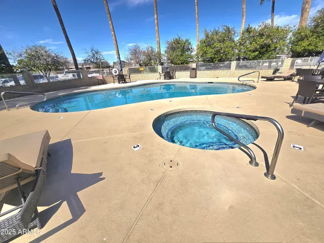 $60,900 | 19802 North 32nd Street, Unit 142, Phoenix, AZ 85050