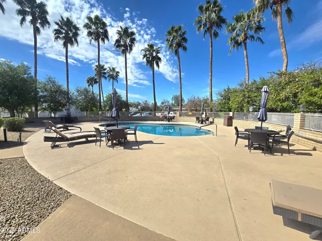 $60,900 | 19802 North 32nd Street, Unit 142, Phoenix, AZ 85050