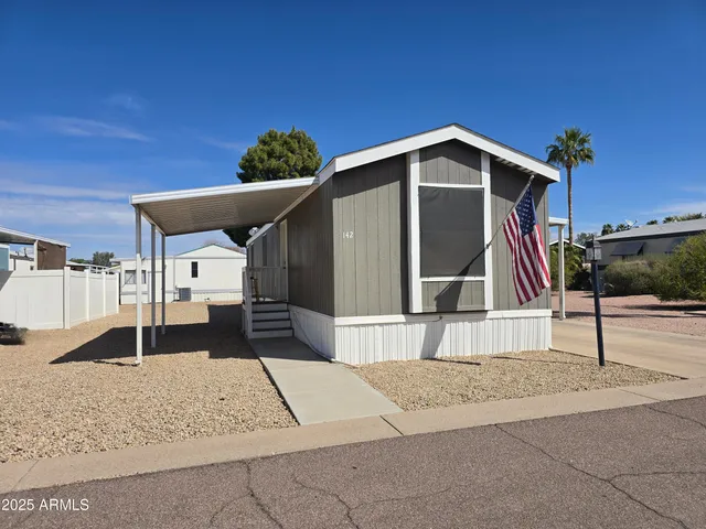 $60,900 | 19802 North 32nd Street, Unit 142, Phoenix, AZ 85050