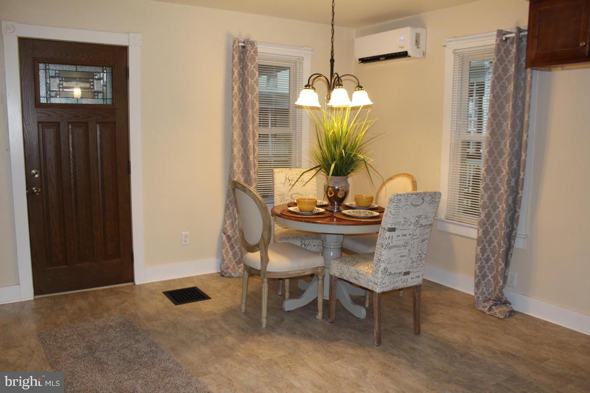 123 East New Street Lititz, PA 17543 - Photo 10 of 51