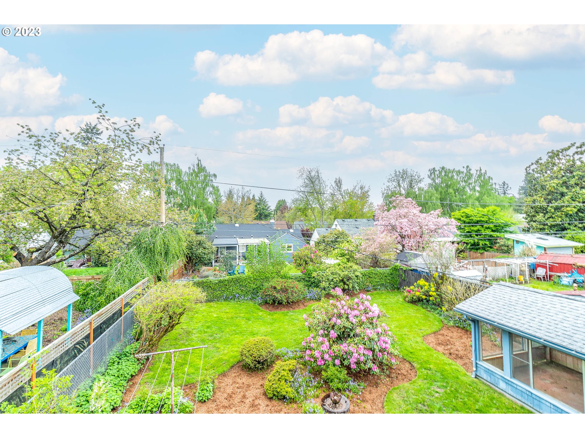 7343 North Foss Avenue Portland, OR 97203 - Photo 25 of 39 a view of a city