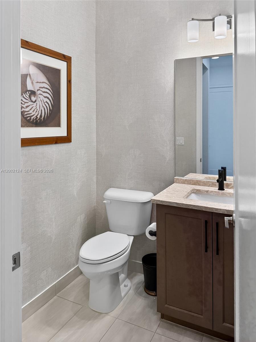 8871 New River Falls Road Boca Raton, FL 33496 - Photo 30 of 47 Powder Bathroom