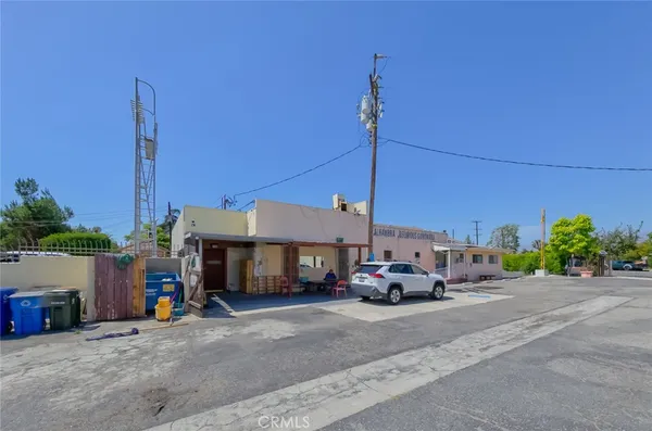 a car parked in front of a house