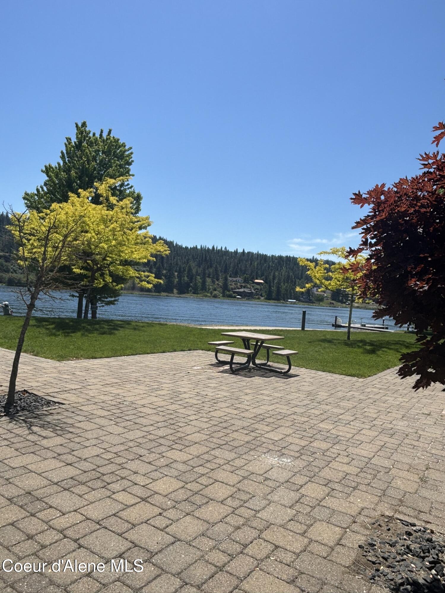 4583 Greenchain Loop, Unit 9 Coeur D'Alene, ID 83814 - Photo 34 of 38 PICNIC AREA