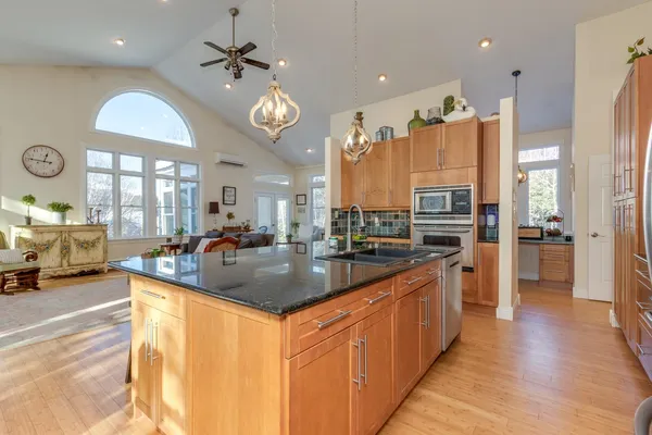 $899,900 | 57 Cameron Drive, Jackson, NH 03846