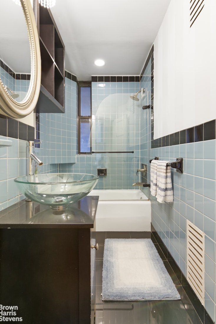 702 West End Avenue, Unit 2B Manhattan, NY 10025 - Photo 6 of 8