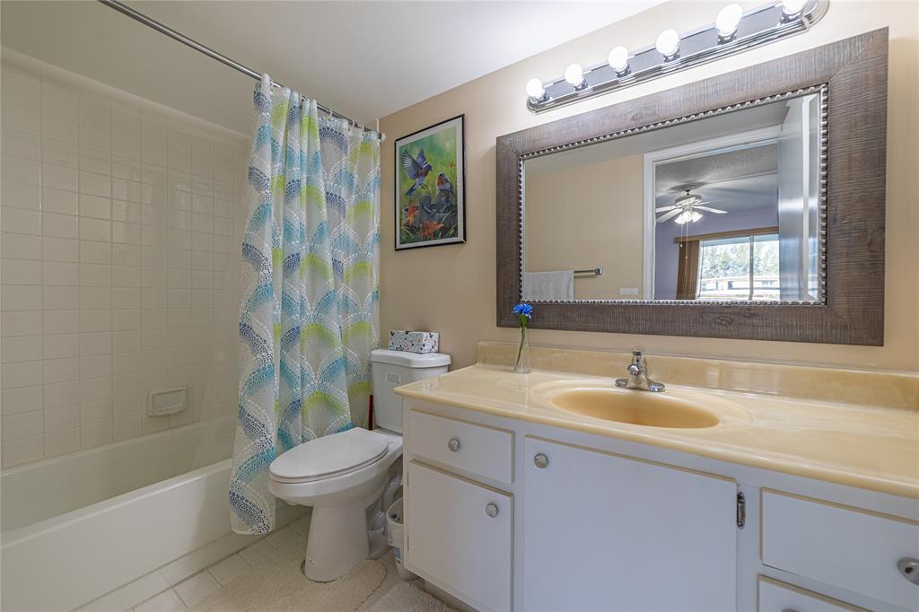 1902 Bermuda Circle, Unit L4 Coconut Creek, FL 33066 - Photo 15 of 27 Master Suite Bathroom