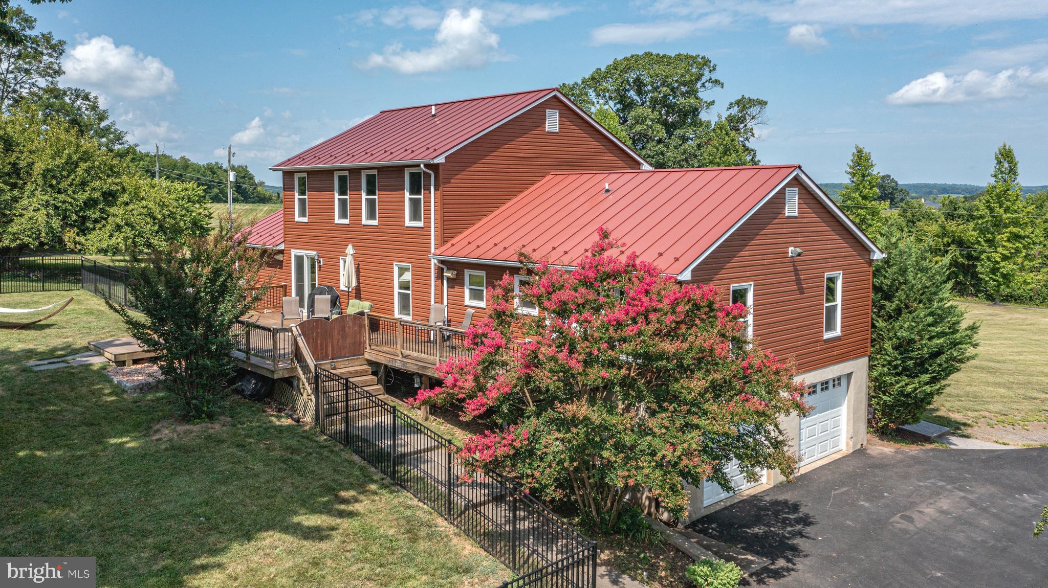 23124 Watson Road Leesburg, VA 20175 - Photo 2 of 57 Gallery Image 2