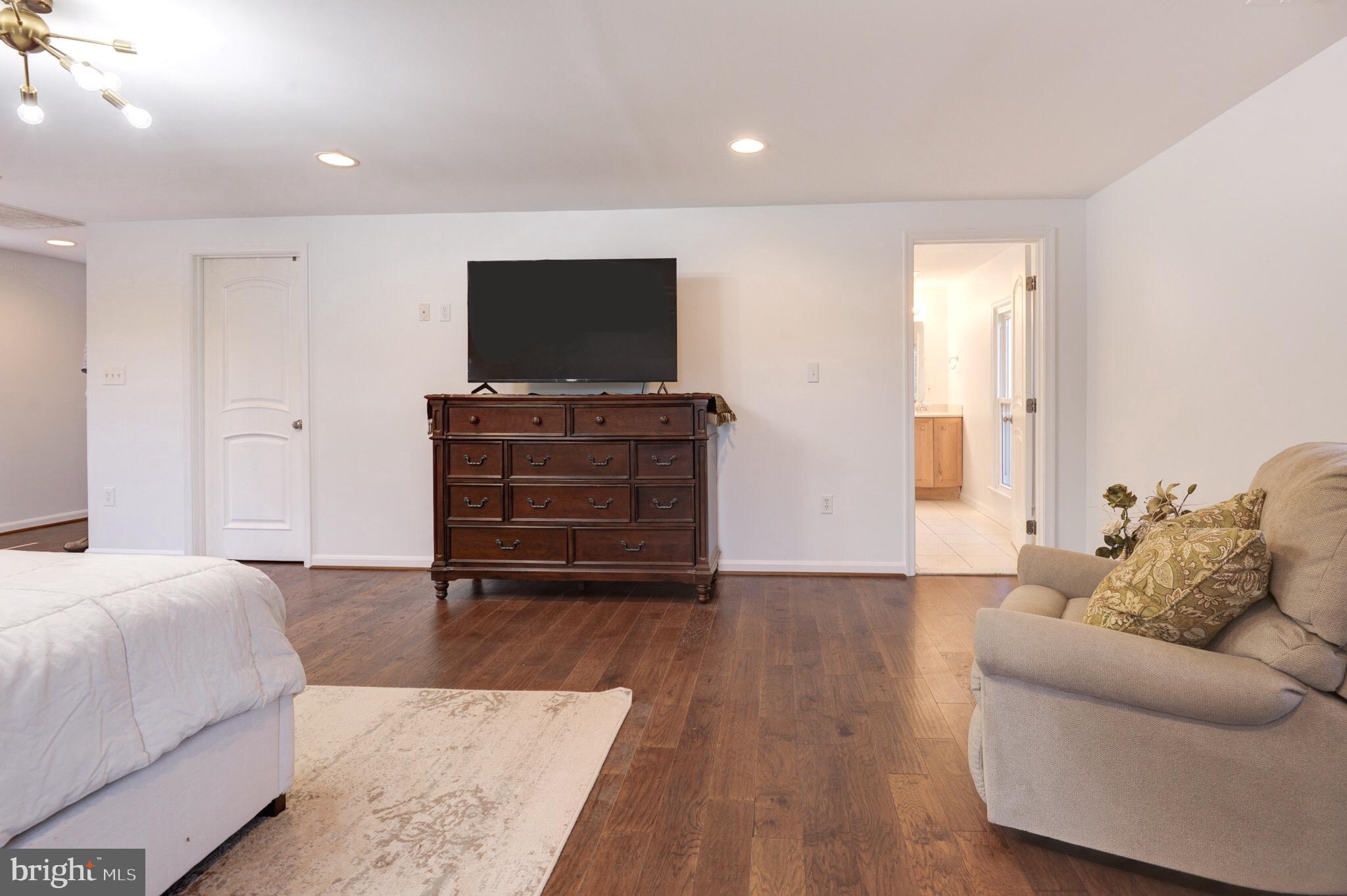 23124 Watson Road Leesburg, VA 20175 - Photo 29 of 57 Gallery Image 29