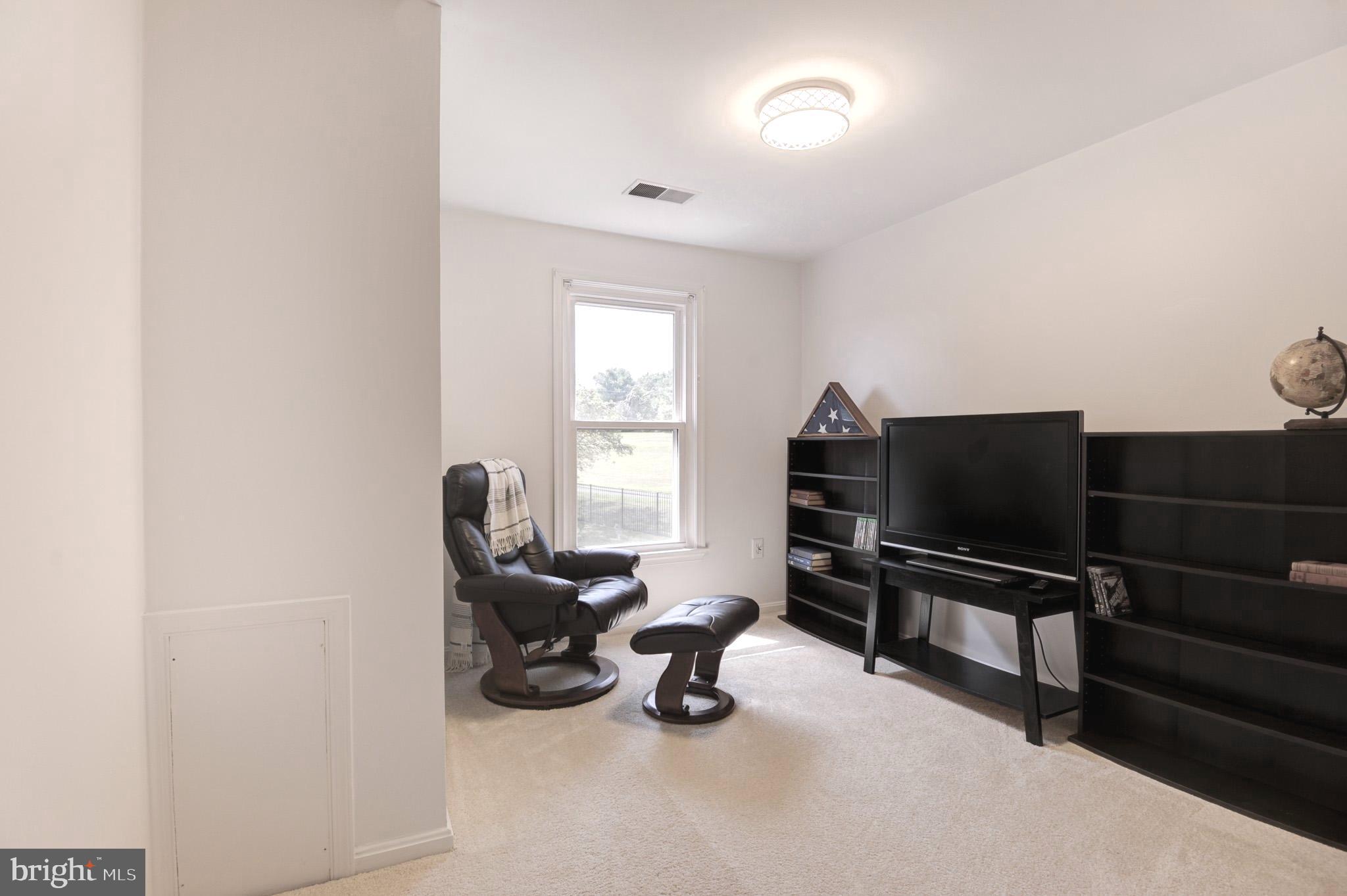 23124 Watson Road Leesburg, VA 20175 - Photo 44 of 57 Bedroom #5