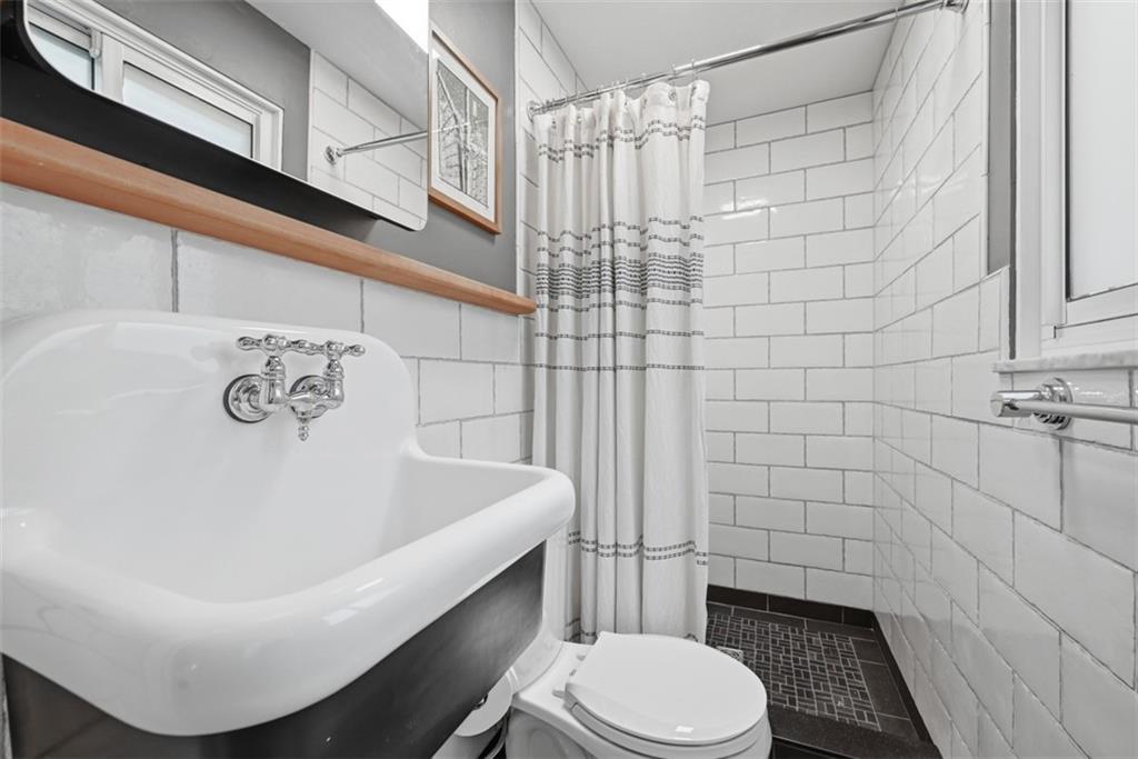 95 Fenway Road Pittsburgh, PA 15209 - Photo 24 of 47 Gallery Image 24