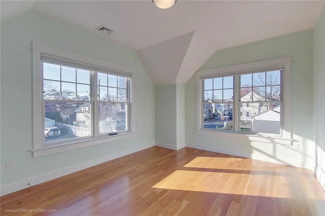 $5,000 | 2 Katzman Place, Newport, RI 02840