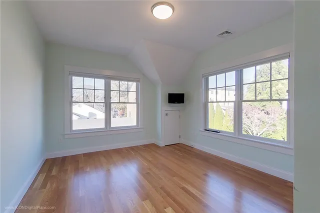 $5,000 | 2 Katzman Place, Newport, RI 02840