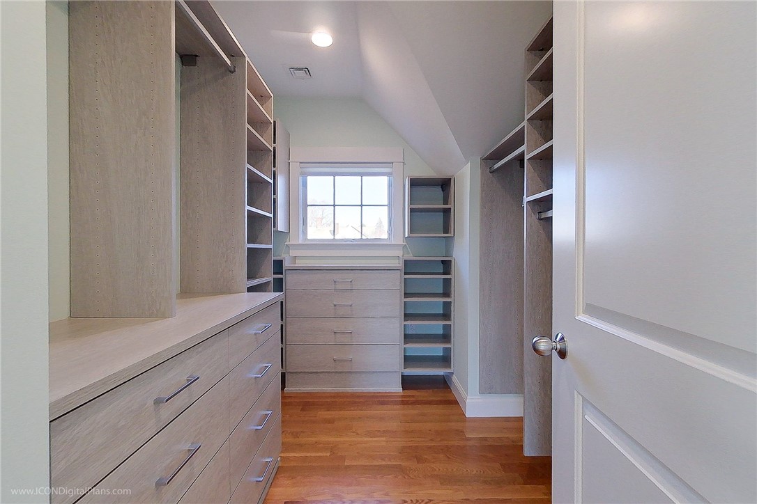 2 Katzman Place Newport, RI 02840 - Photo 29 of 32 Master Bedroom California Closet