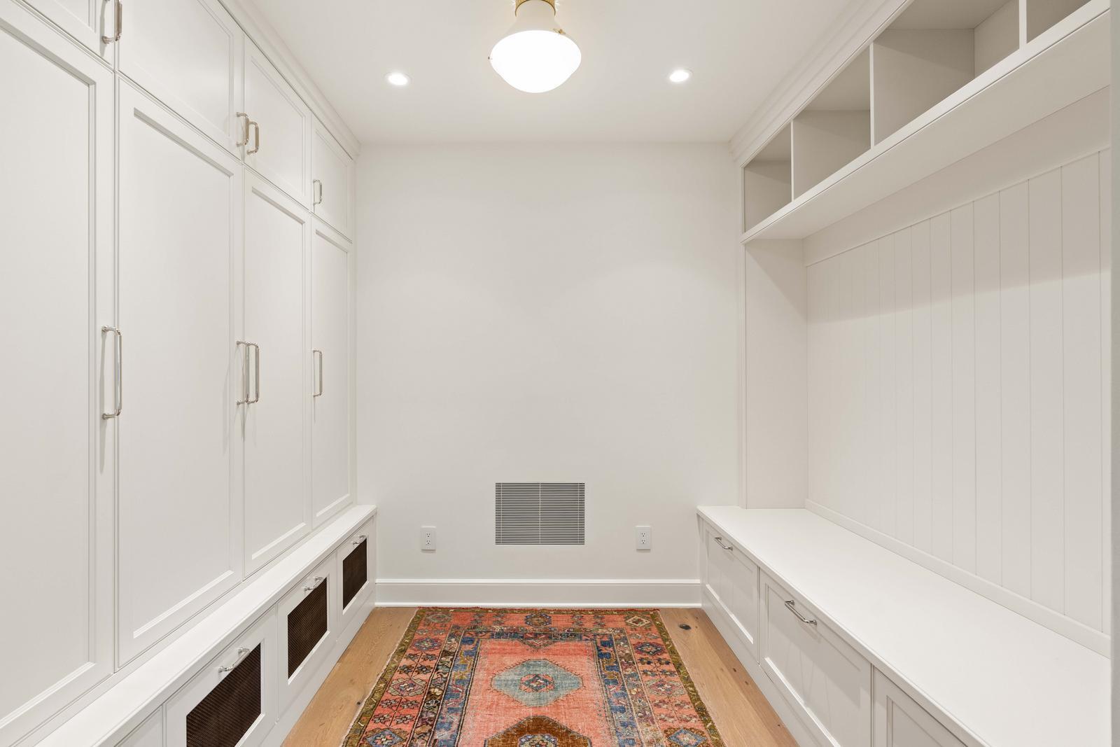 4 Gateway Walk Charleston, SC 29401 - Photo 26 of 88 26