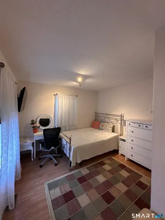 $1,500 | 569 Burritt Street, New Britain, CT 06053