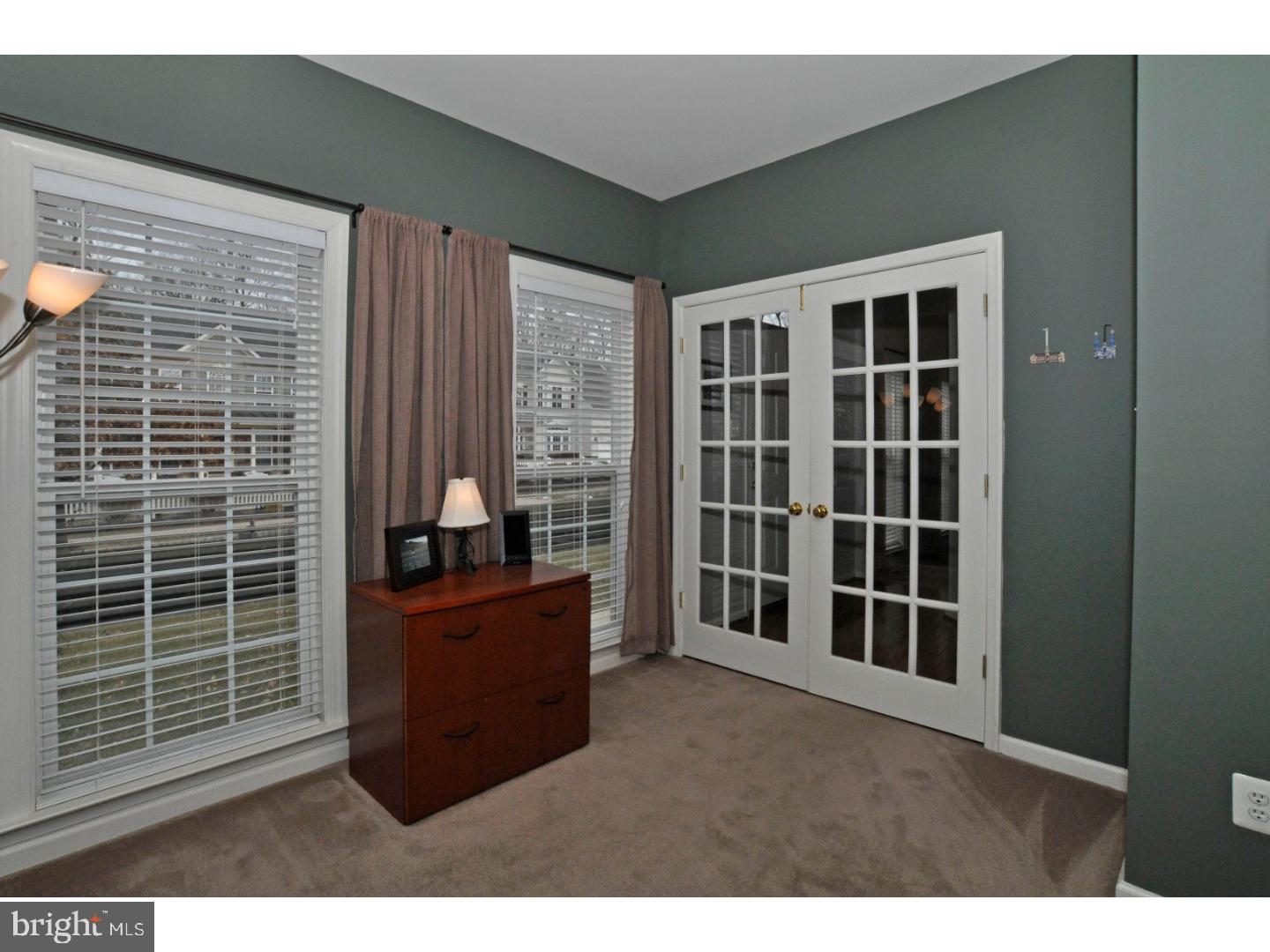260 Barnhill Road Perkasie, PA 18944 - Photo 5 of 25 Living Room