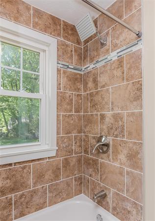 104 Roy Street Springfield, MA 01104 - Photo 19 of 30 a bathroom with a shower