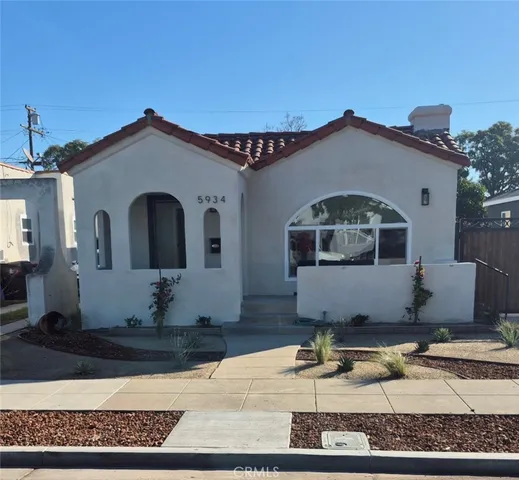 $764,999 | 5934 Lemon Avenue, Long Beach, CA 90805