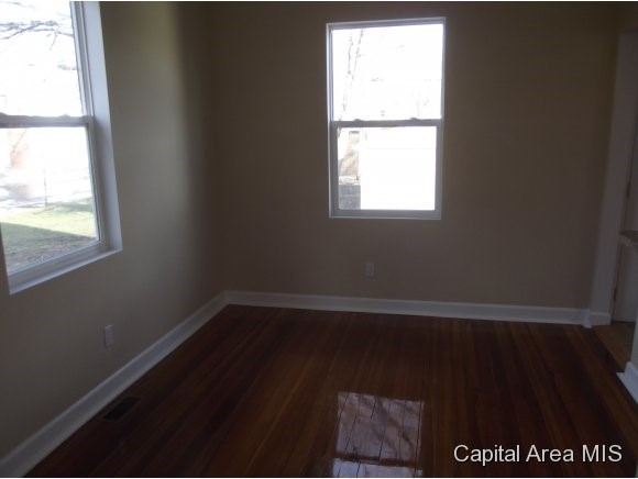 2140 Yale Boulevard Springfield, IL 62703 - Photo 12 of 19