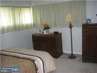 16 Broadleaf Road Levittown, PA 19057 - Photo 8 of 12 Bedroom - Main