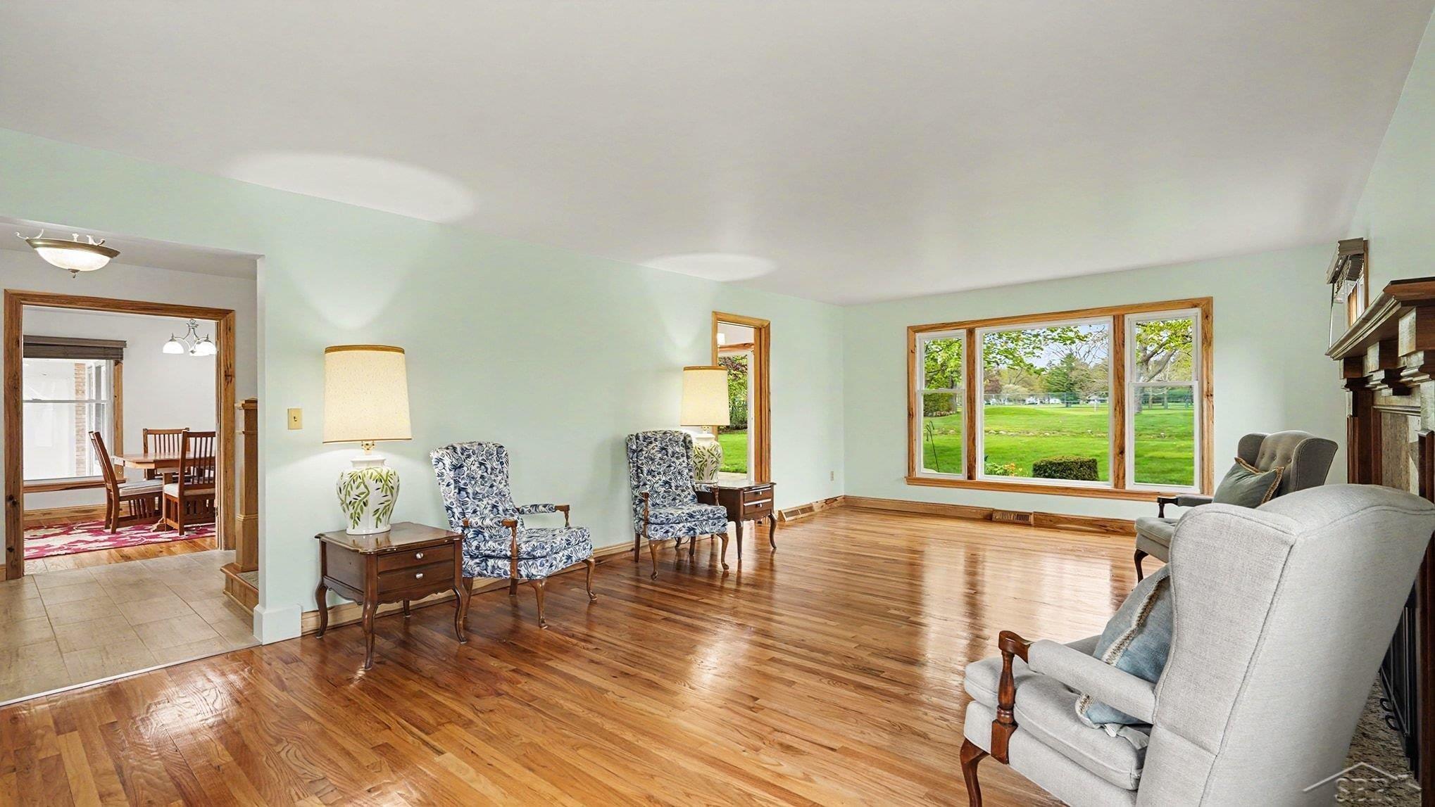 341 Foxboro Road Saginaw, MI 48638 - Photo 9 of 33