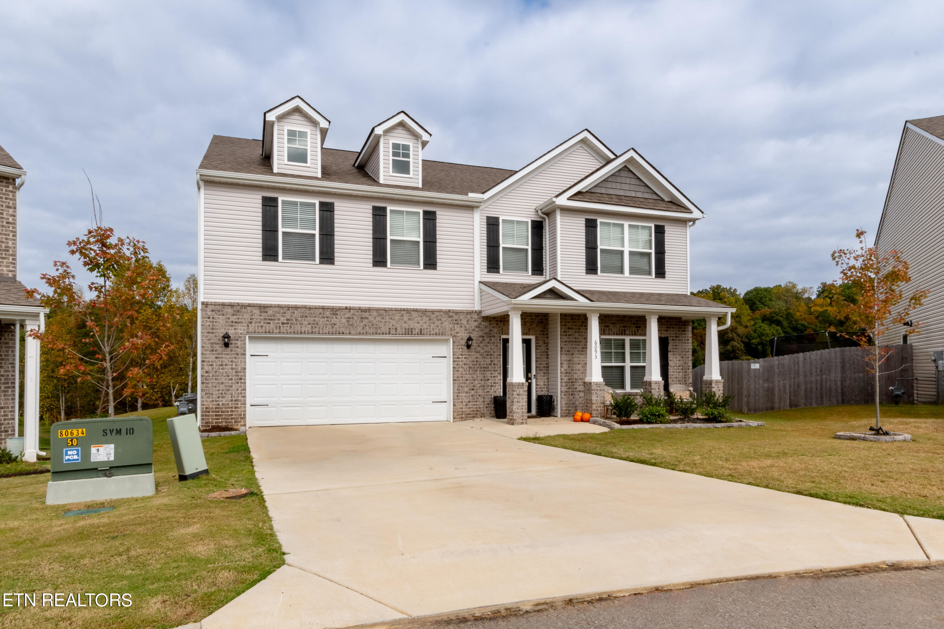 6093 Lane, Knoxville, TN 37920 Compass