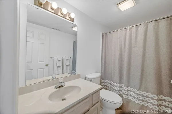 $330,000 | 611 Lazy Days Road, Unit D1, Osage Beach, MO 65065