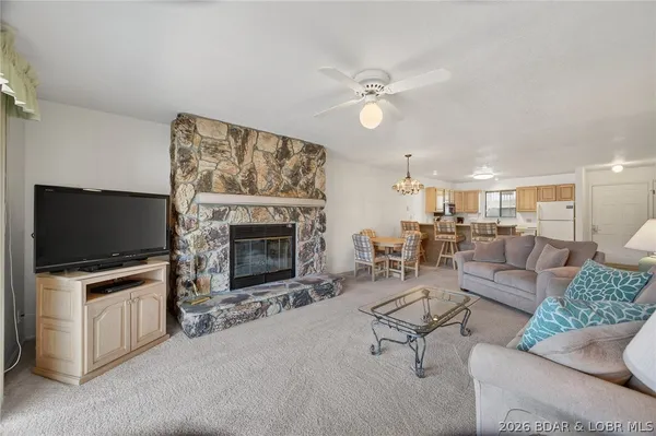 $330,000 | 611 Lazy Days Road, Unit D1, Osage Beach, MO 65065