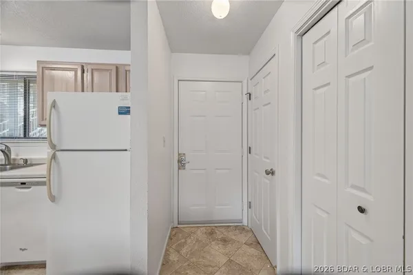 $330,000 | 611 Lazy Days Road, Unit D1, Osage Beach, MO 65065