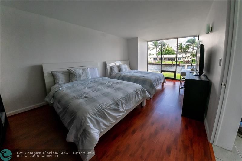 2549 Southeast 9th Street Pompano Beach, FL 33062 - Photo 20 of 35 2nd Bedroom