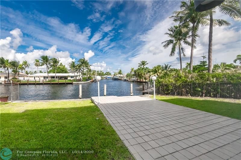 2549 Southeast 9th Street Pompano Beach, FL 33062 - Photo 33 of 35