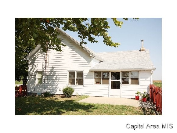 890 North Tower Road Dawson, IL 62520 - Photo 23 of 24 Gallery Image 23