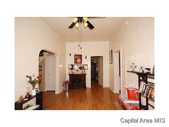 890 North Tower Road Dawson, IL 62520 - Photo 5 of 24 Gallery Image 5