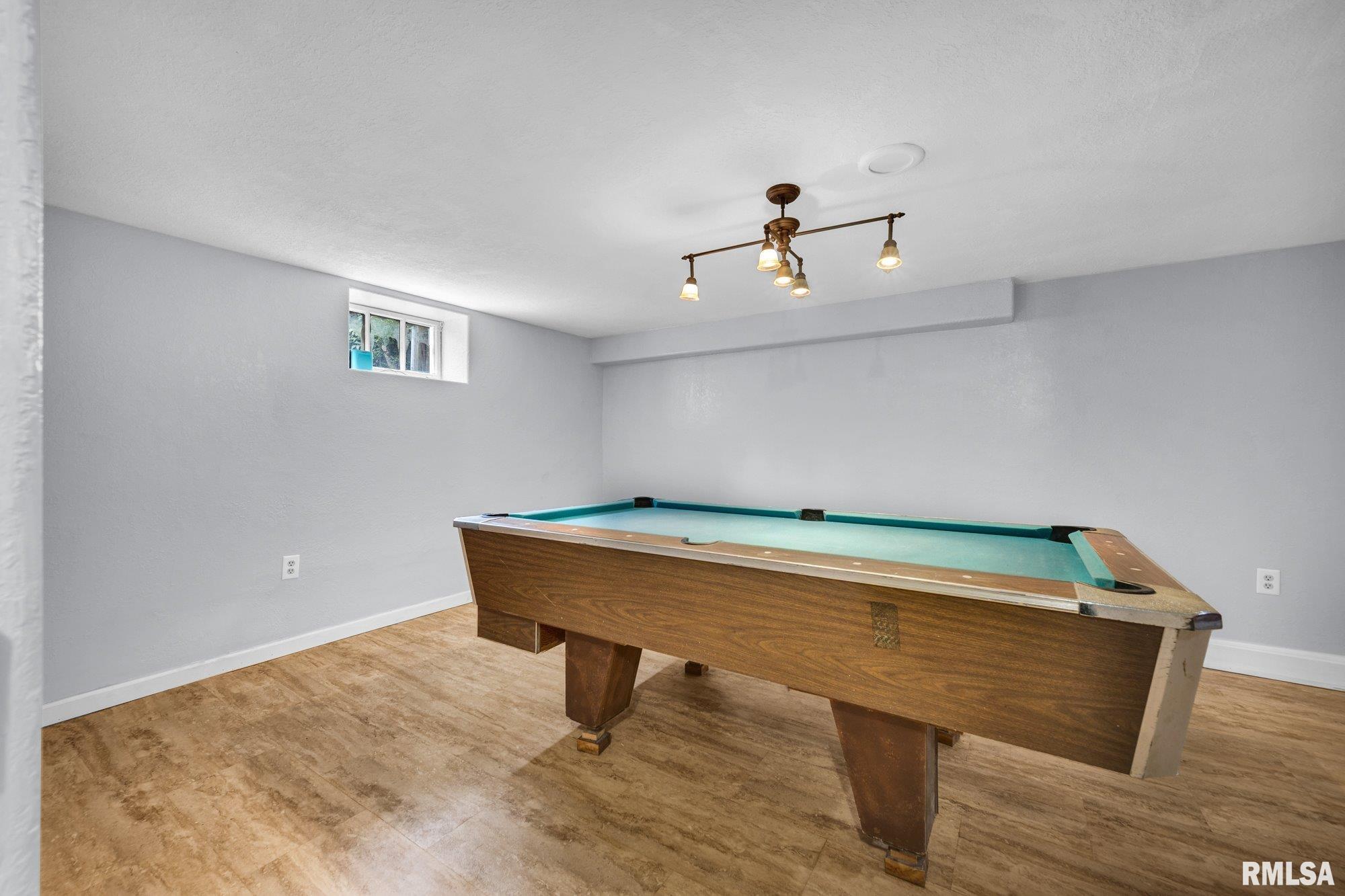 8739 North Picture Ridge Road Peoria, IL 61615 - Photo 34 of 54 Gallery Image 34