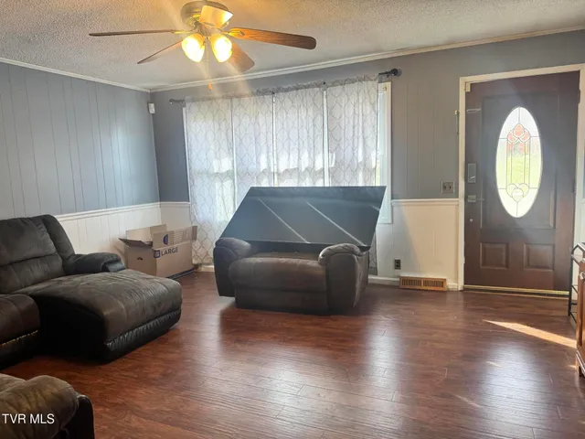 $275,000 | 208 Sycamore Street, Erwin, TN 37650