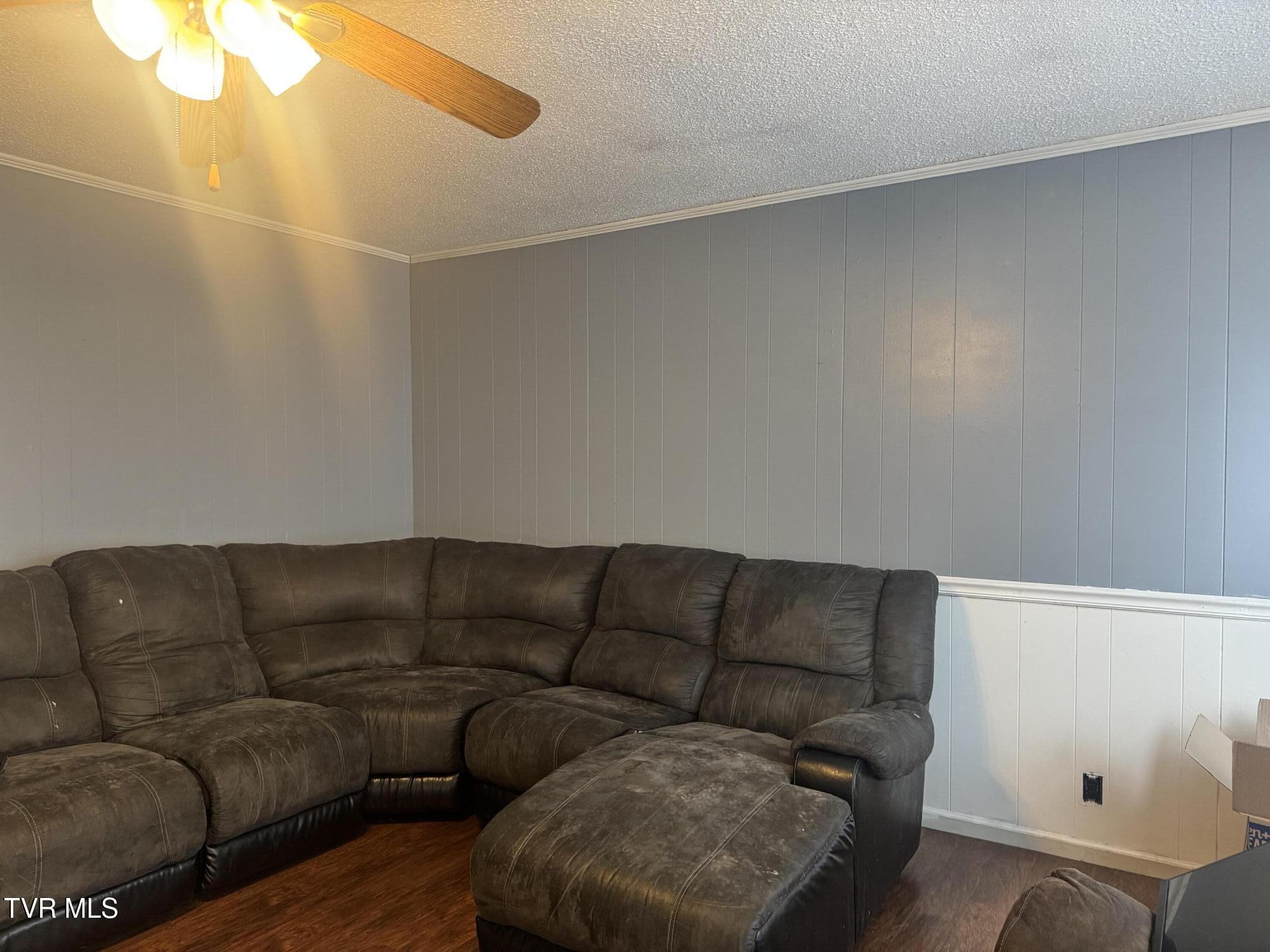 208 Sycamore Street Erwin, TN 37650 - Photo 17 of 48 IMG_5090