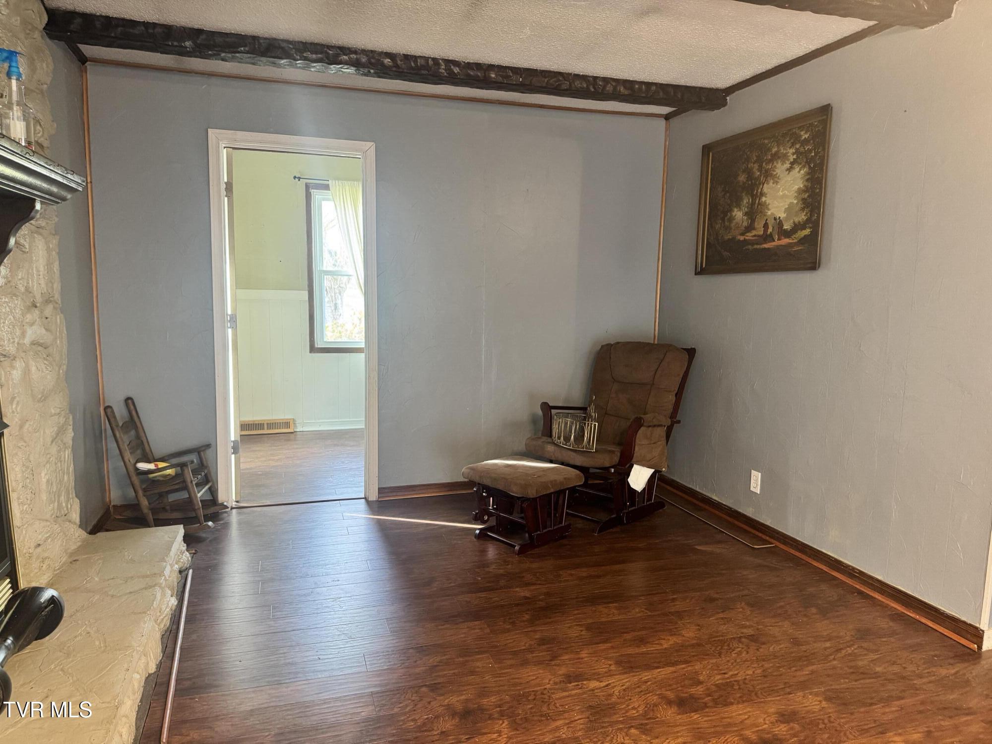 208 Sycamore Street Erwin, TN 37650 - Photo 24 of 48 IMG_5096