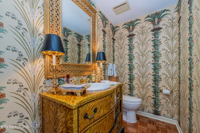 $799,900 | 1282 Burgundy Place, Knoxville, TN 37919