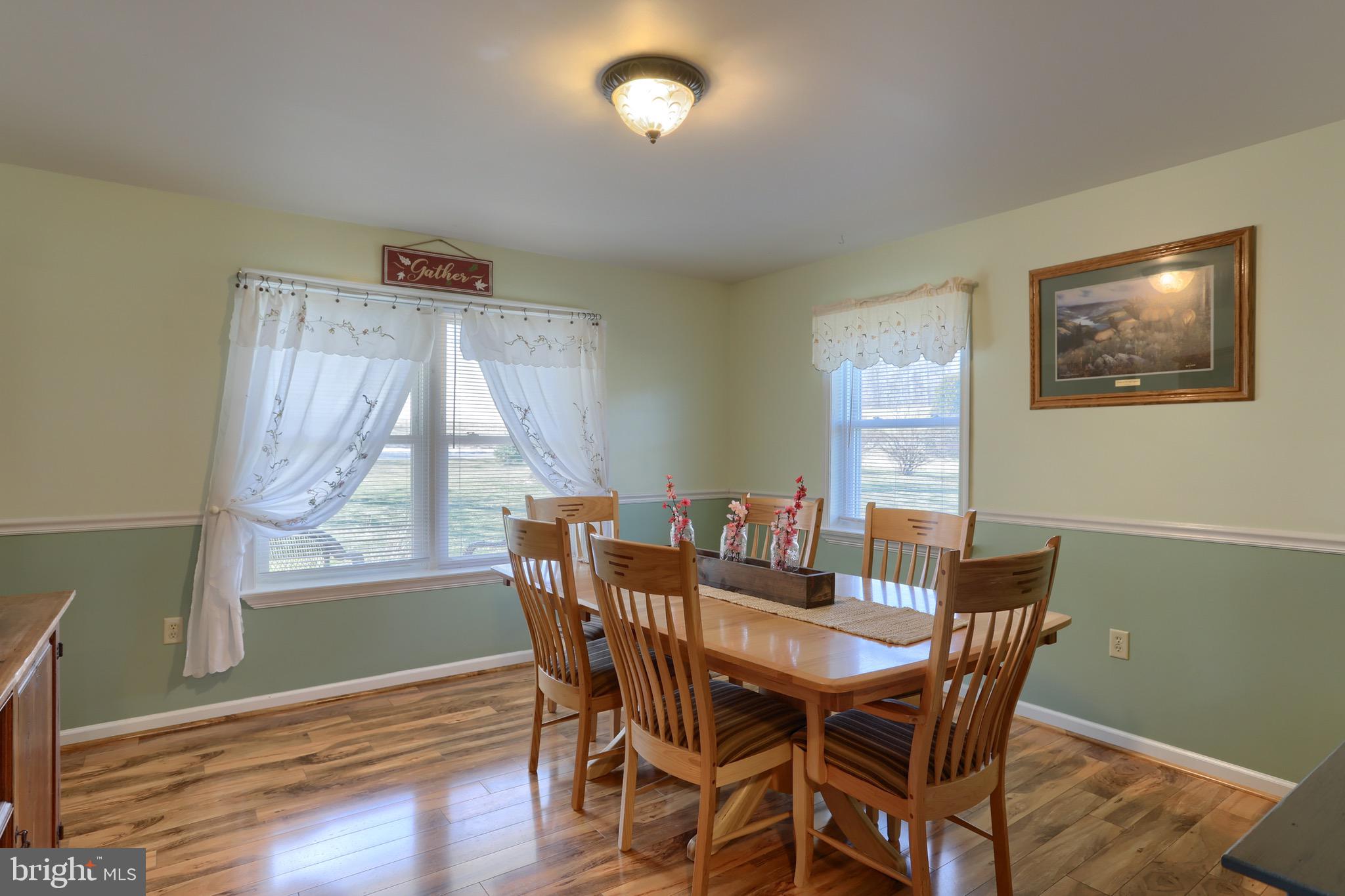 109 Teen Challenge Road Womelsdorf, PA 19567 - Photo 14 of 52 Dining room