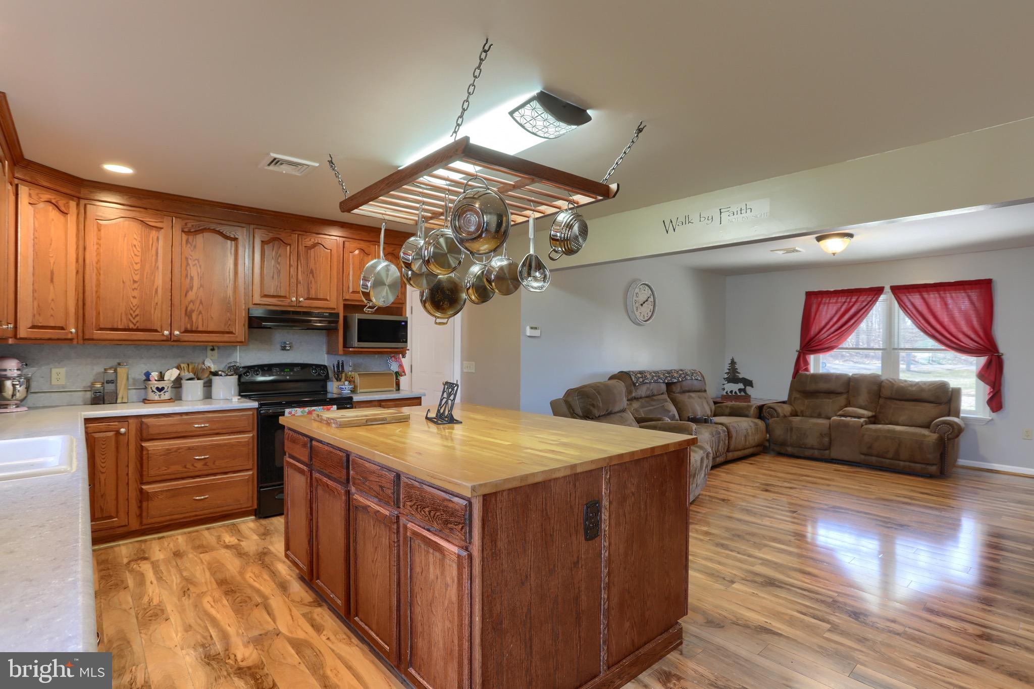 109 Teen Challenge Road Womelsdorf, PA 19567 - Photo 10 of 52 Kitchen view to living room