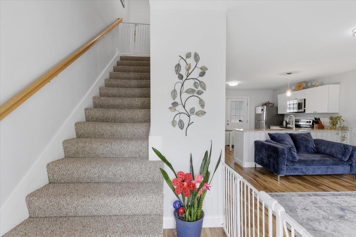 60 Pine Street Rochester, NH 03867 - Photo 21 of 39