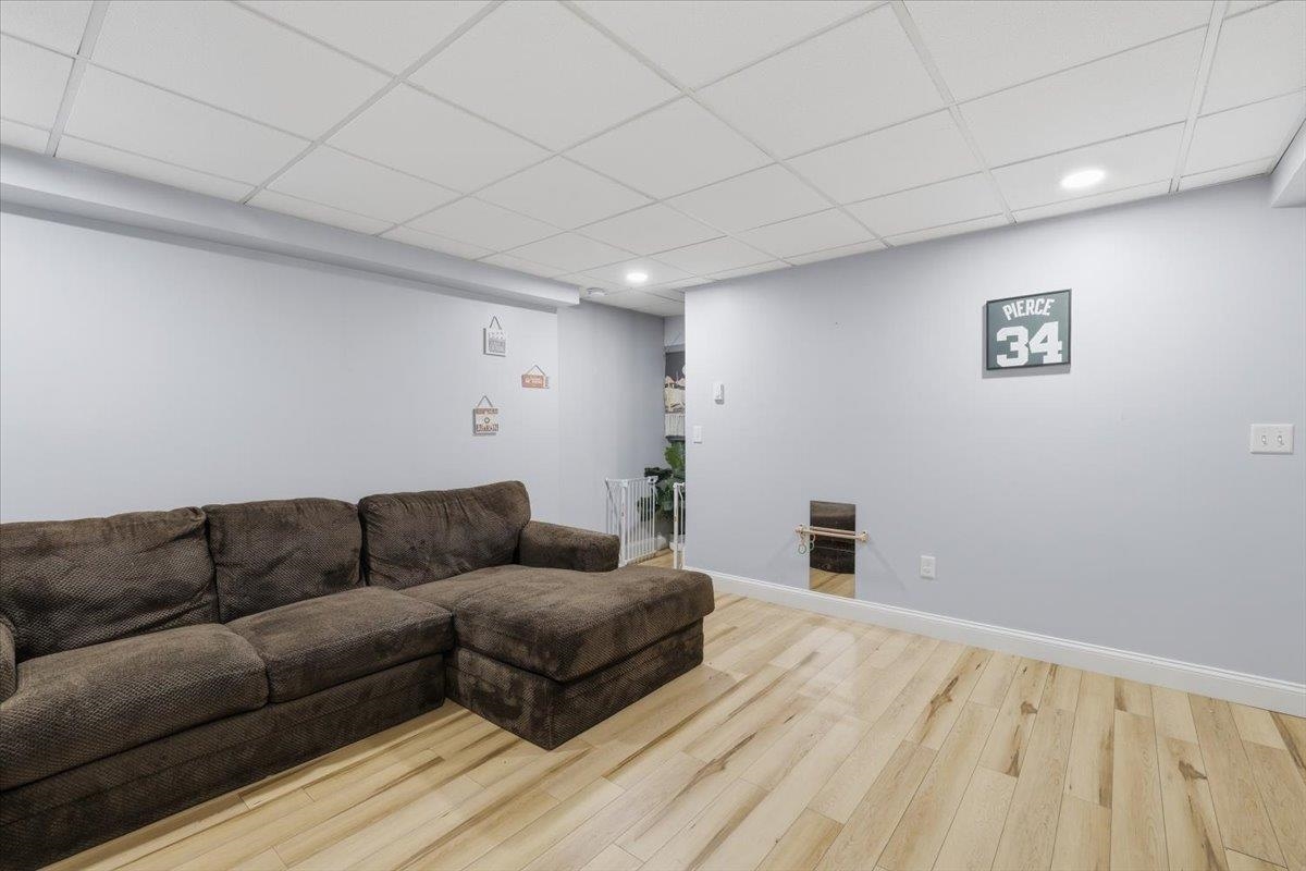 60 Pine Street Rochester, NH 03867 - Photo 25 of 39