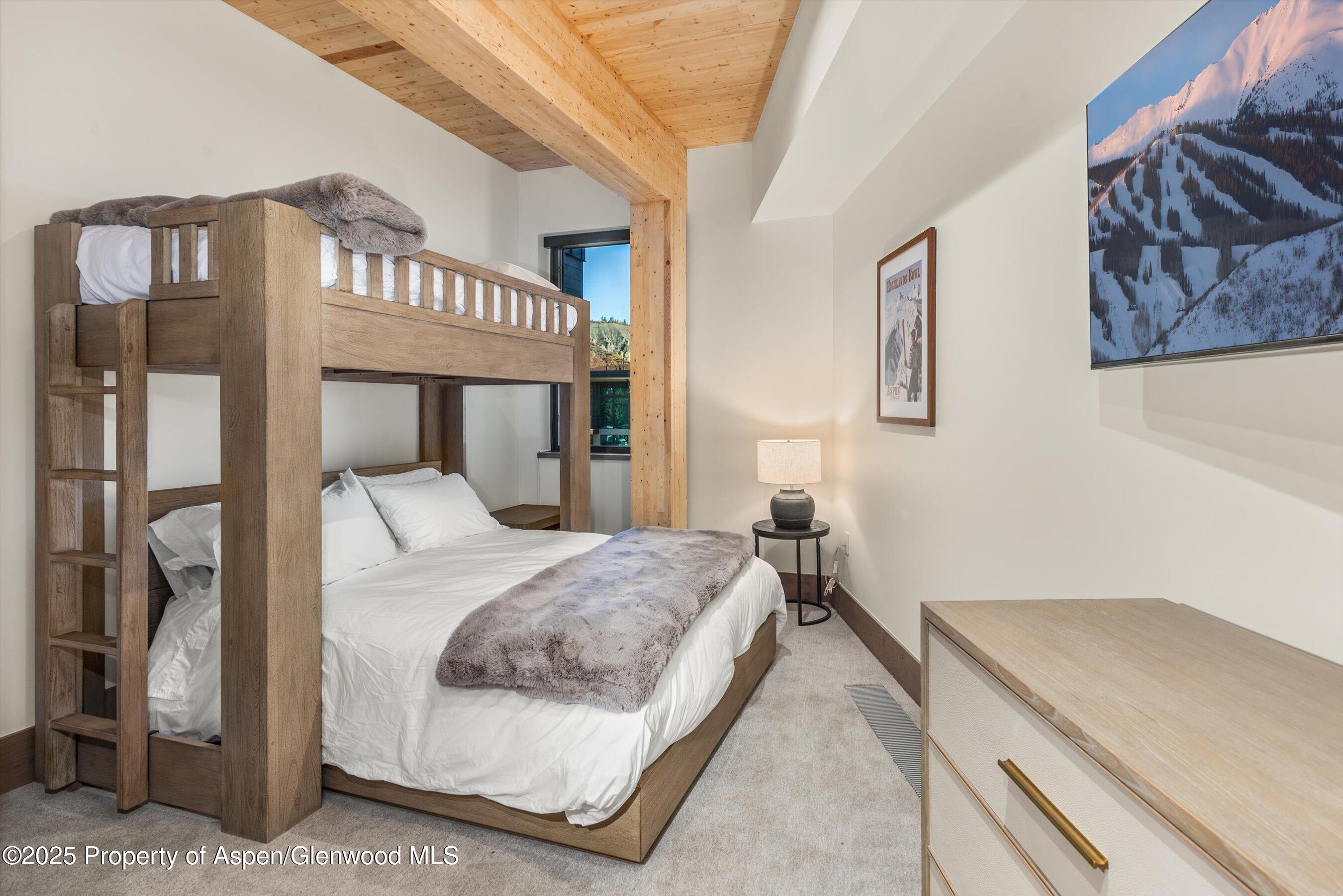 180 Wood Road, Unit 404 Snowmass Village, CO 81615 - Photo 15 of 51 404 4th bedroom with queen with single b