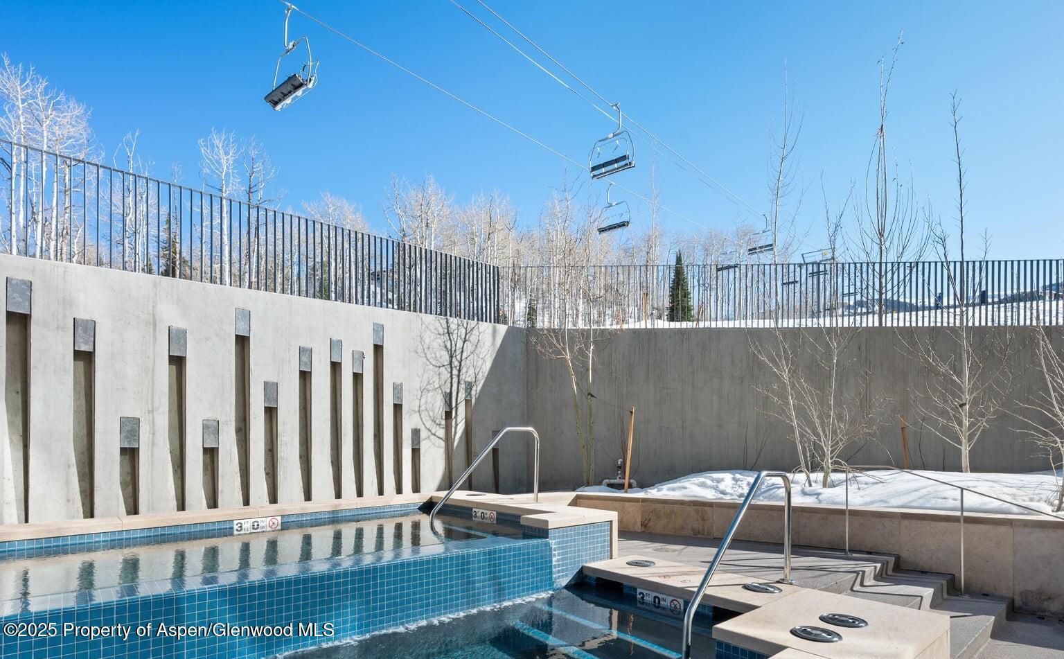 180 Wood Road, Unit 404 Snowmass Village, CO 81615 - Photo 20 of 51 404 aura hot tubs