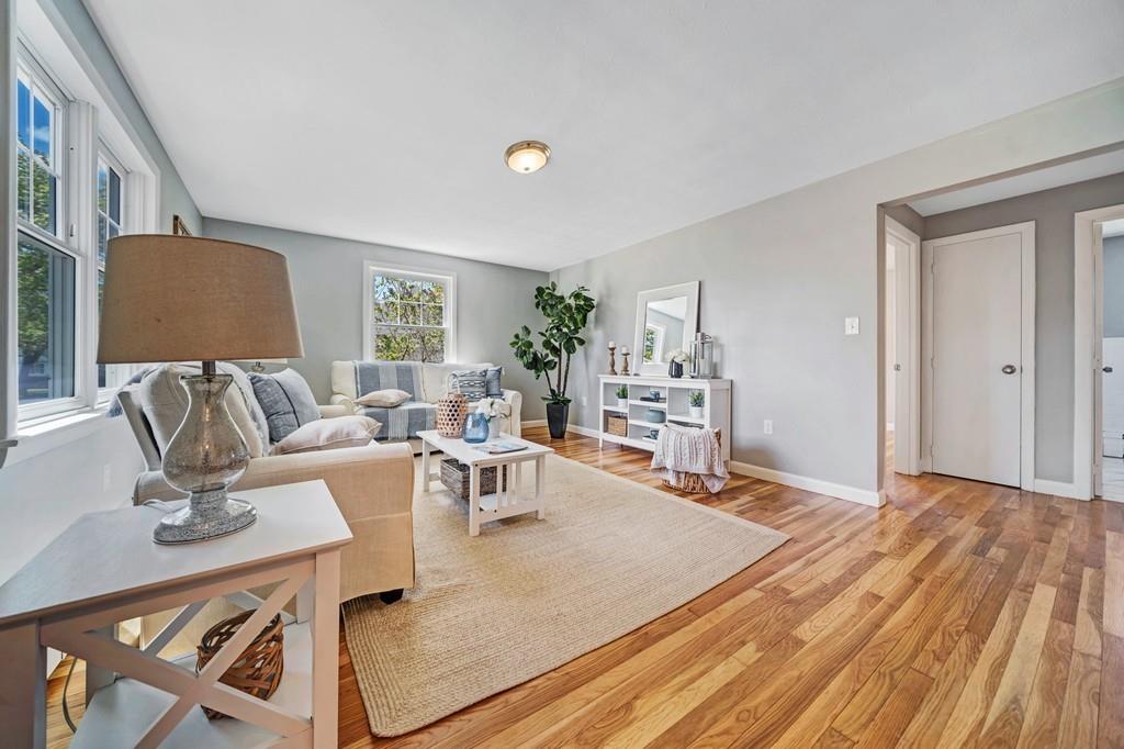 7 Larkin Lane Salem, MA 01970 - Photo 7 of 25