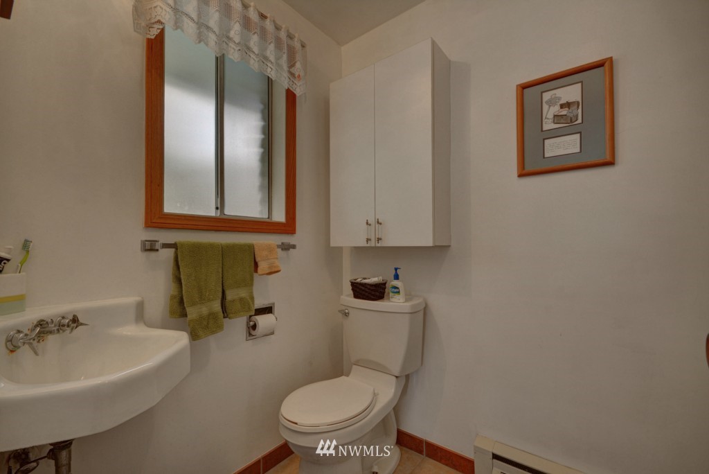 2386 Zylstra Road Oak Harbor, WA 98277 - Photo 14 of 25 Gallery Image 14