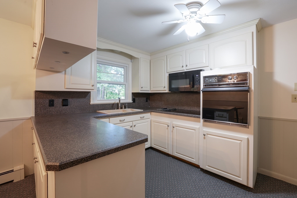 33 Wood Road Westfield, MA 01085 - Photo 7 of 37 Gallery Image 7